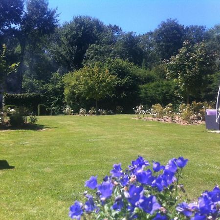 Les Jardins D'Ulysse, The Originals Relais Hotell Cucq Exteriör bild